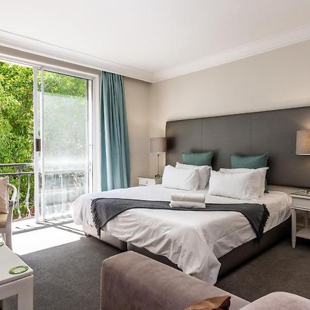 Trendy Apartment In Thibault Square City Centre Кейптаун Екстериор снимка